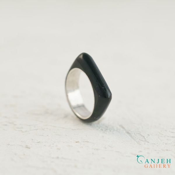 انگشتر سنگی یشم سیاه با رینگ نقره کد N192 -3 ، گالری جواهرات گنجه