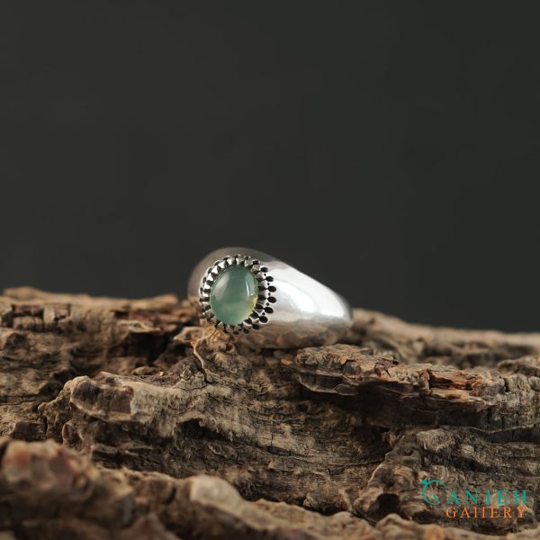 انگشتر عقیق سبز طبیعی رکاب فیلی مردانه طرح بهمن کد S1375-3 ، گالری جواهرات گنجه