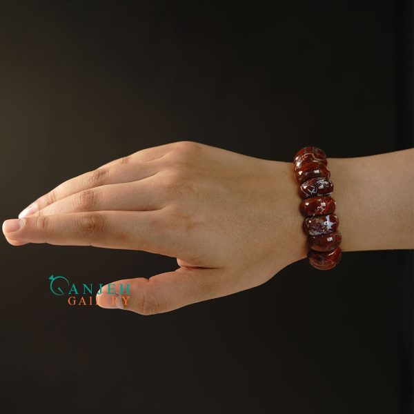 دستبند سنگی اصل جاسپر سرخ طرح آتجان کد N632 - گالری جواهرات گنجه