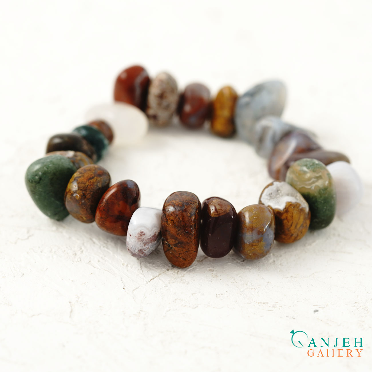 دستبند سنگی عقیق رنگی نامنظم طبیعی -کد N695-گالری جواهرات گنجه