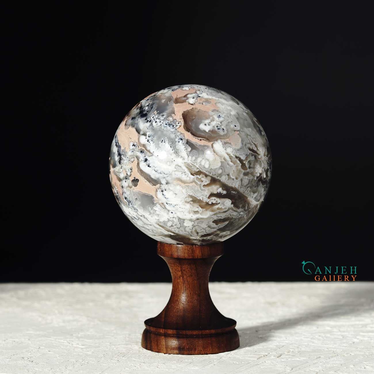 گوی سنگی عقیق شجر سفید-کدN2076-گالری جواهرات گنجه